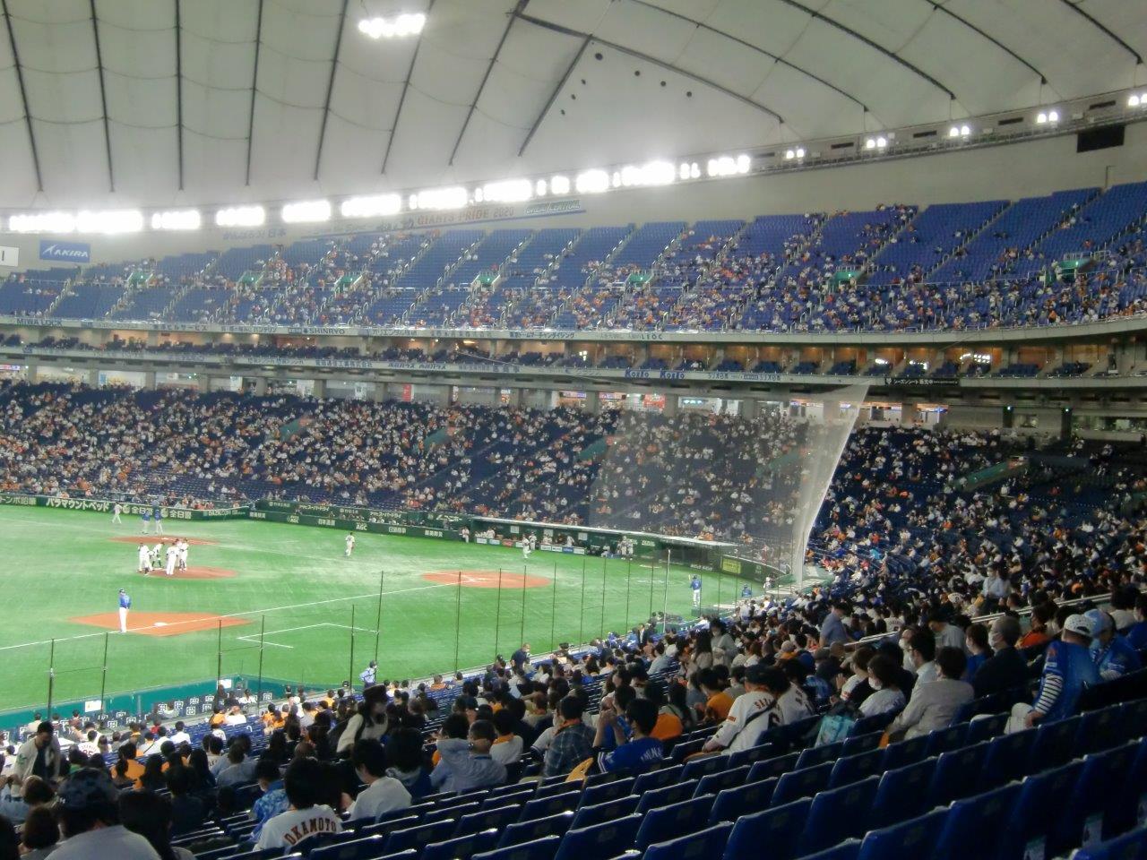 4/4（日）14時　巨人対東京ヤクルト　東京ドーム　2021年セ・リーグ公式戦の画像