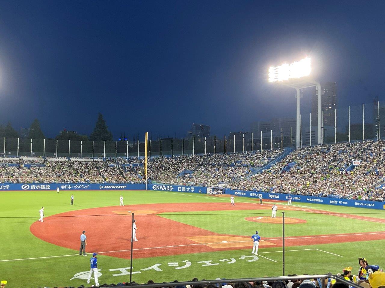 9/30（土）18時　東京ヤクルト対横浜DeNA　明治神宮野球場　セ・リーグ公式戦　2023　完売の画像