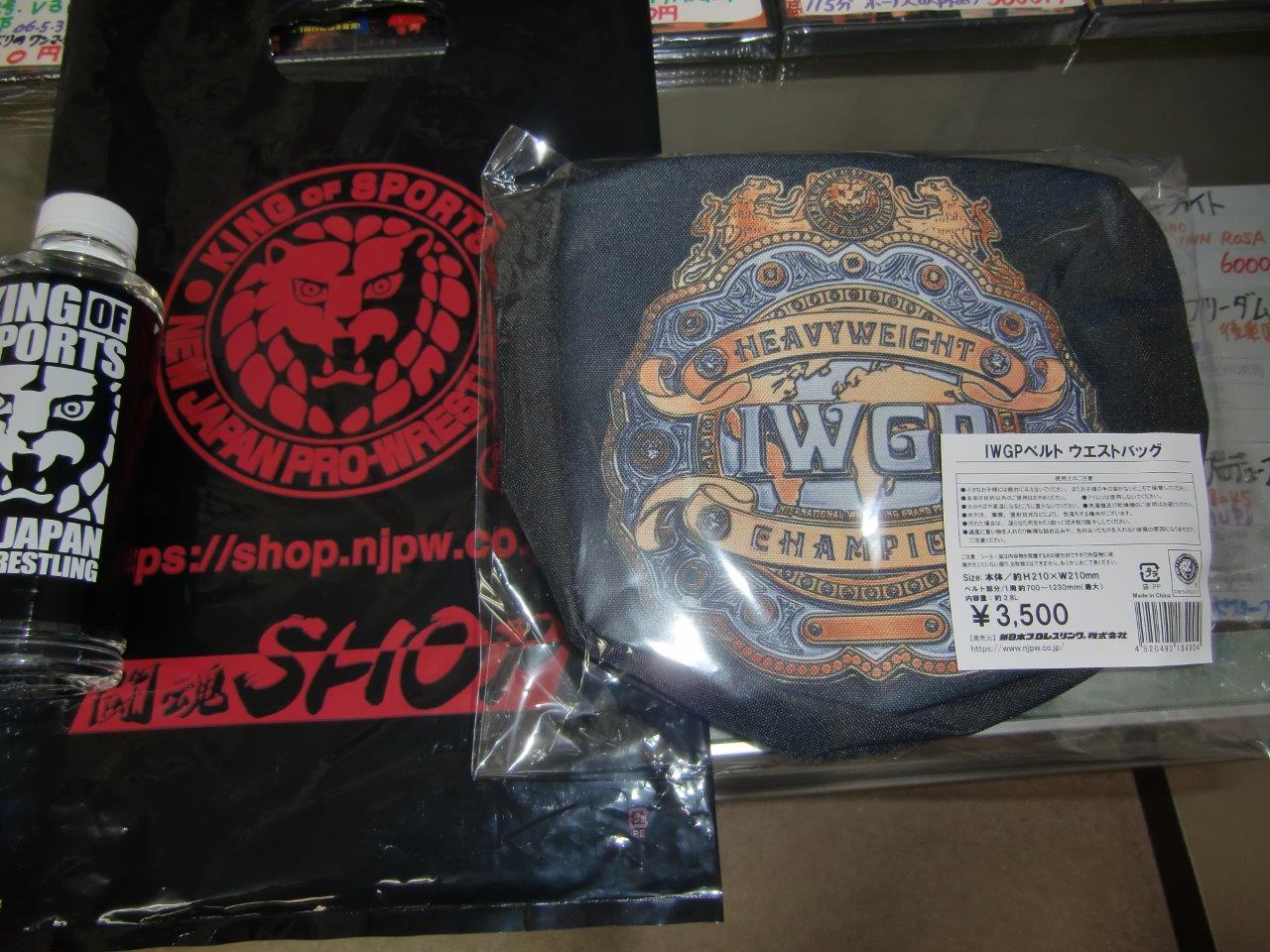 新日本プロレス　IWGPベルト　ウエストバッグ、創立30周年記念名勝負三十　Tシャツ