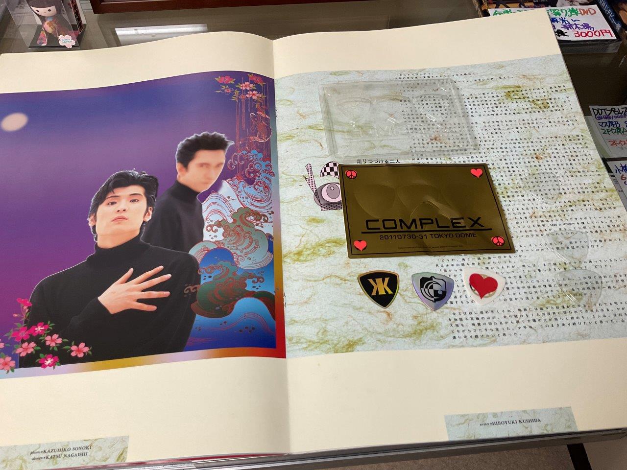 COMPLEX　20110730-31　ピックセット　日本一心、ROMANTIC1990　カセットテープ、19901108　ポスター